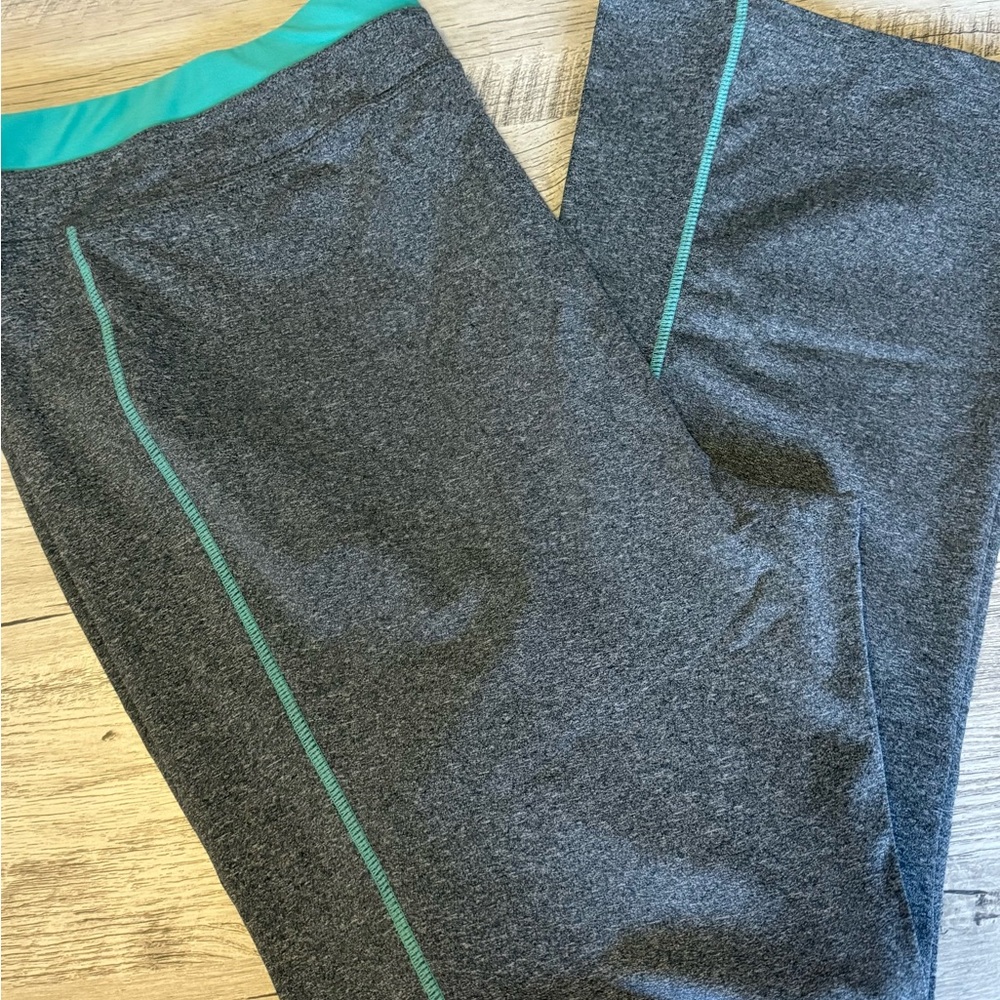 Woman’s Plus Size Yoga Exercise Jogging Pants Full Beauty Sports 26/28W NEW